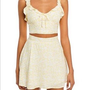 Two piece set in yellow - perfect for summer!